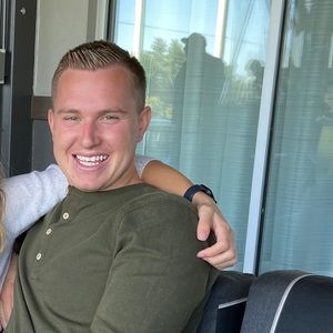 Meet your Posher, Connor